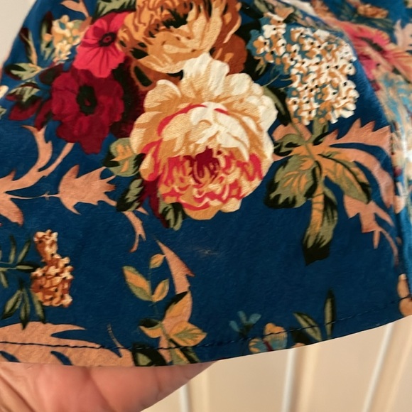 Mixinni Floral Wrap Dress Size M - Picture 9 of 10